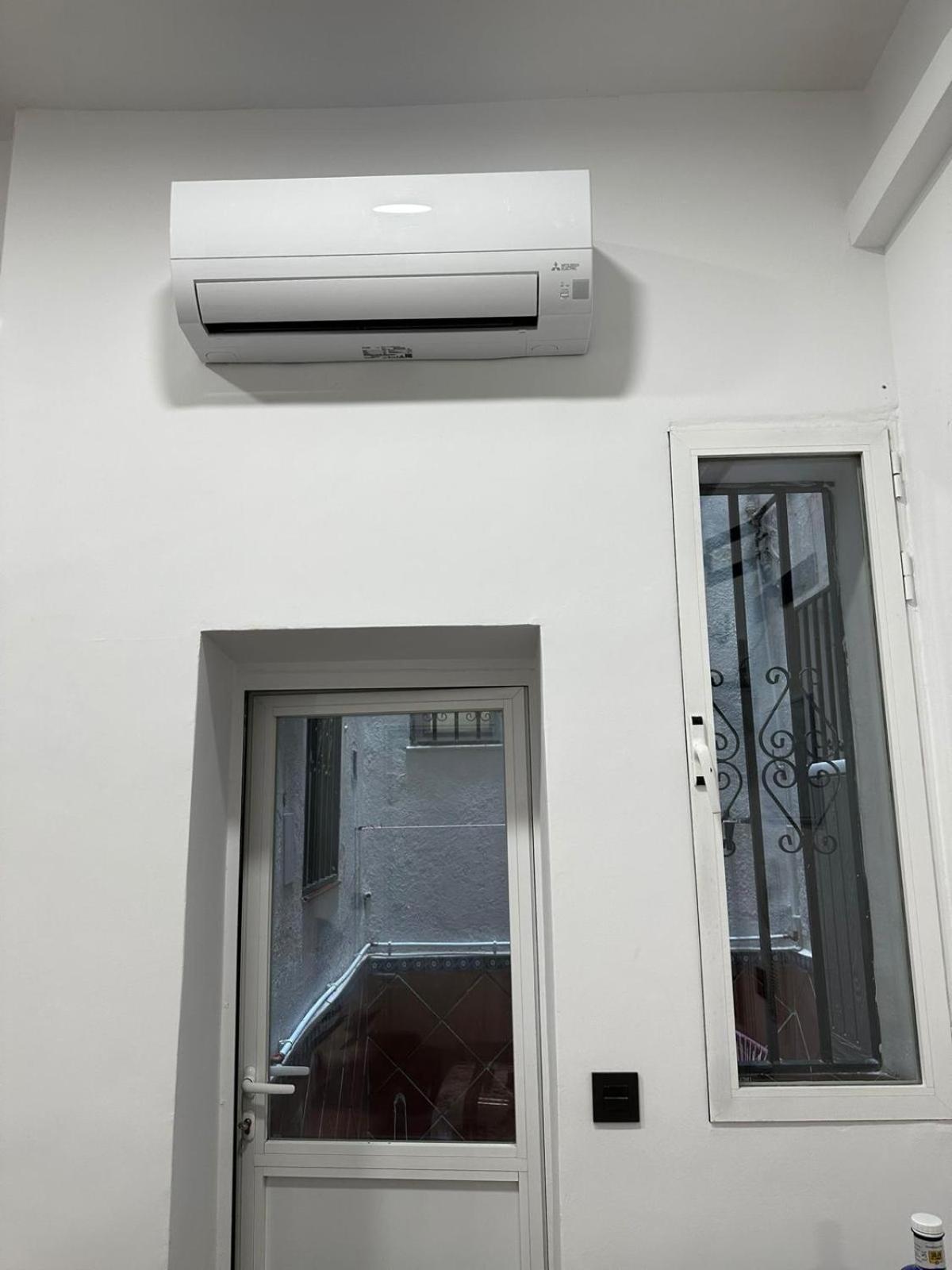 Love Fuencarral Apartment Madrid Bagian luar foto